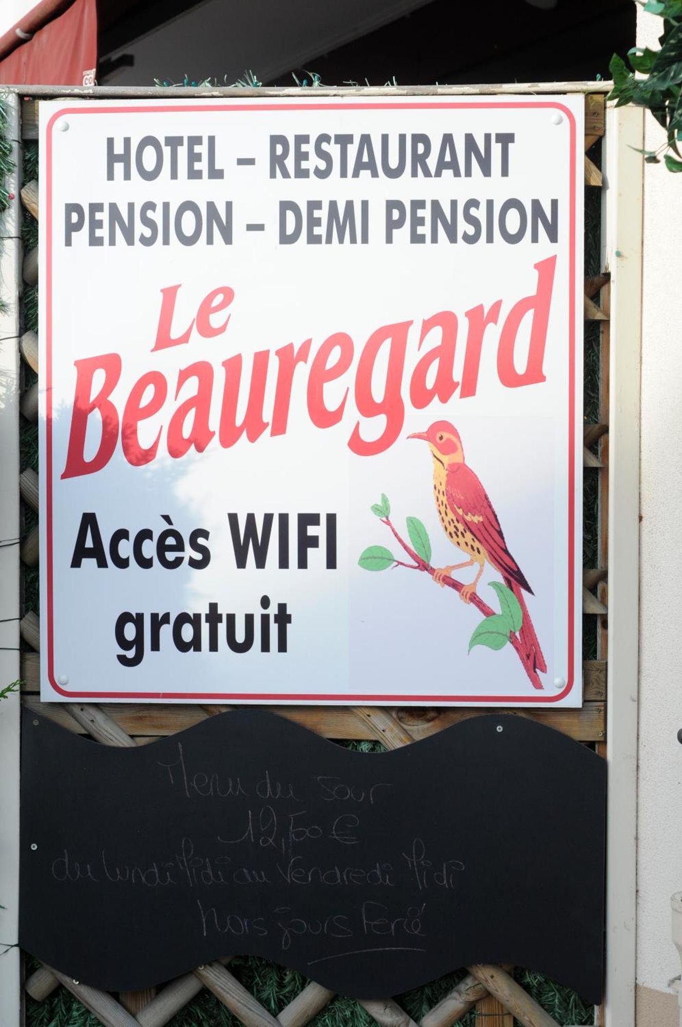 Hotel Le Beauregard ديفون-ليه-بان، أين المظهر الخارجي الصورة