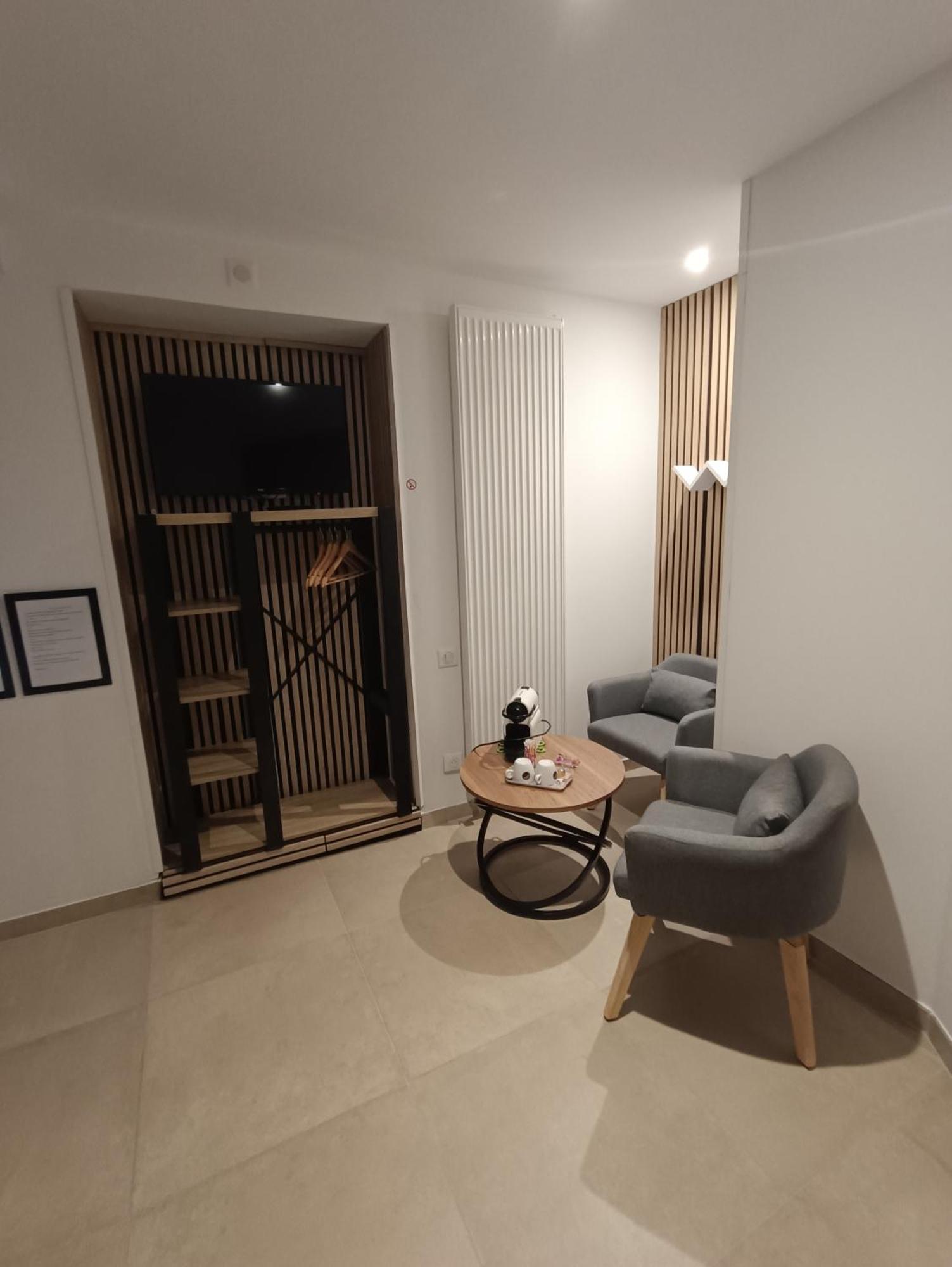 Hotel Le Beauregard ديفون-ليه-بان، أين المظهر الخارجي الصورة