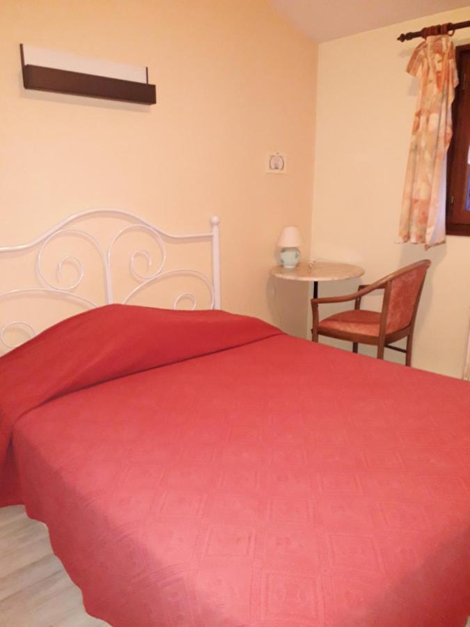 Hotel Le Beauregard ديفون-ليه-بان، أين المظهر الخارجي الصورة