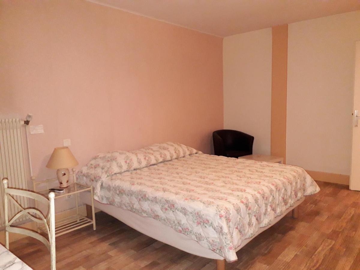 Hotel Le Beauregard ديفون-ليه-بان، أين المظهر الخارجي الصورة
