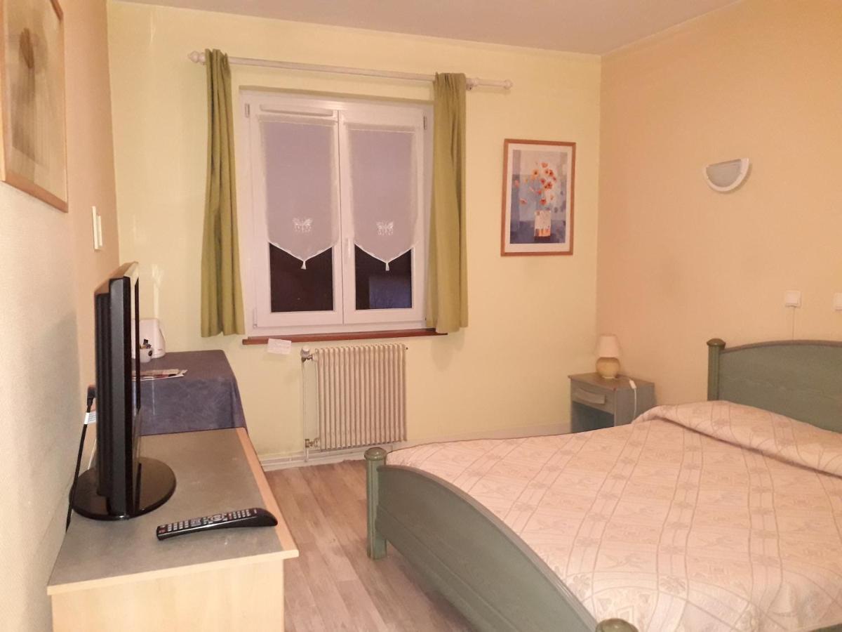 Hotel Le Beauregard ديفون-ليه-بان، أين المظهر الخارجي الصورة